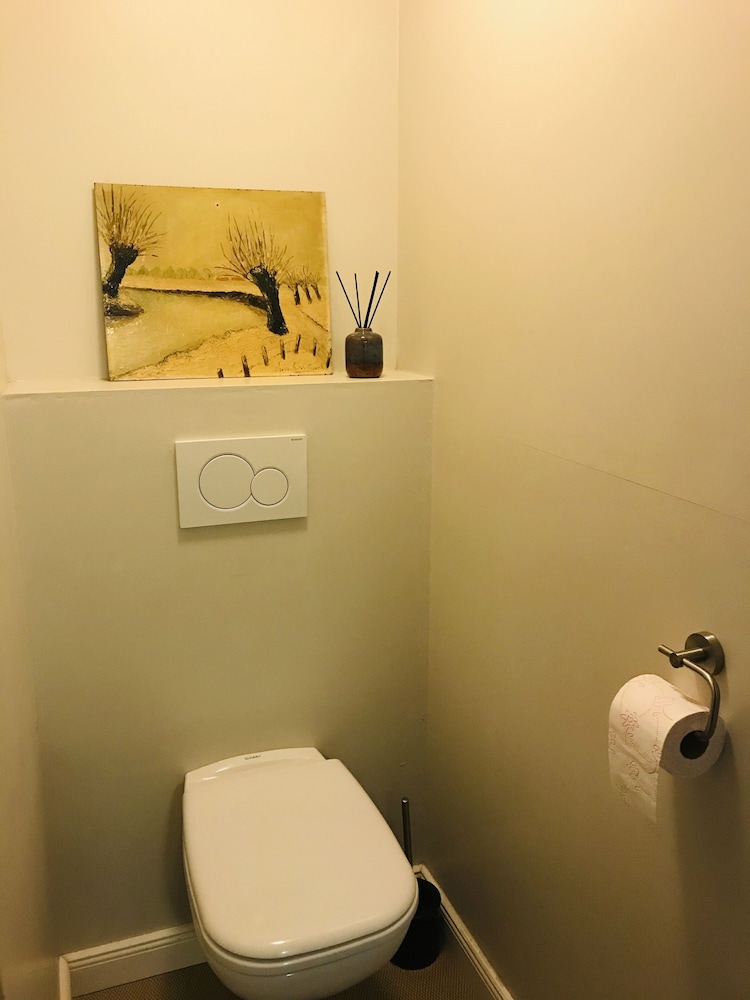 Photo 33