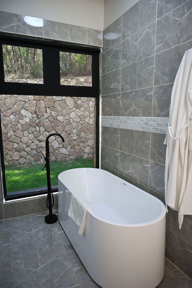 Mountain Lakes Resort and Spa