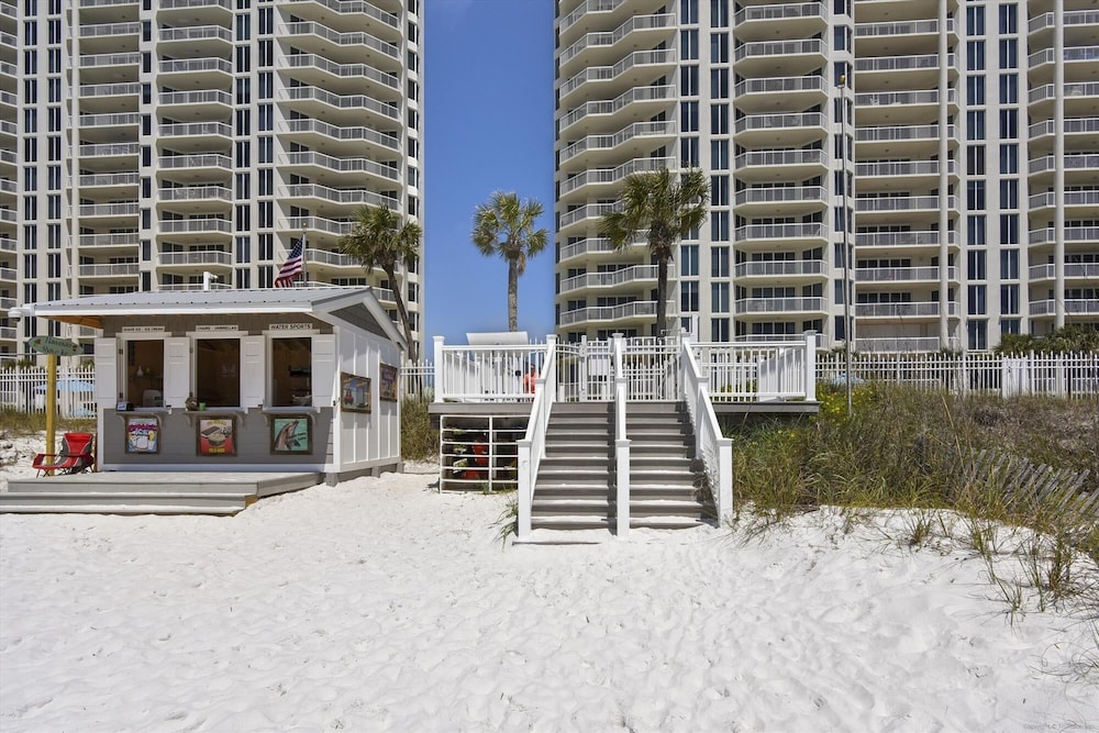 Silver Beach 1104w 3 Bedroom Condo