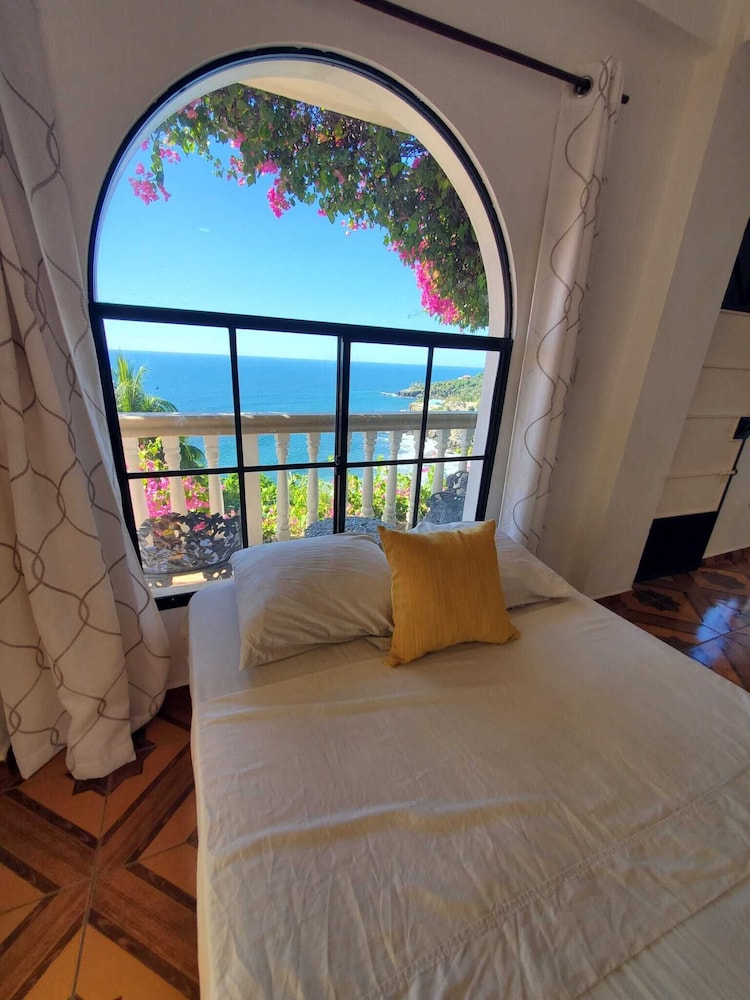 The Grand Monticchiello Villa