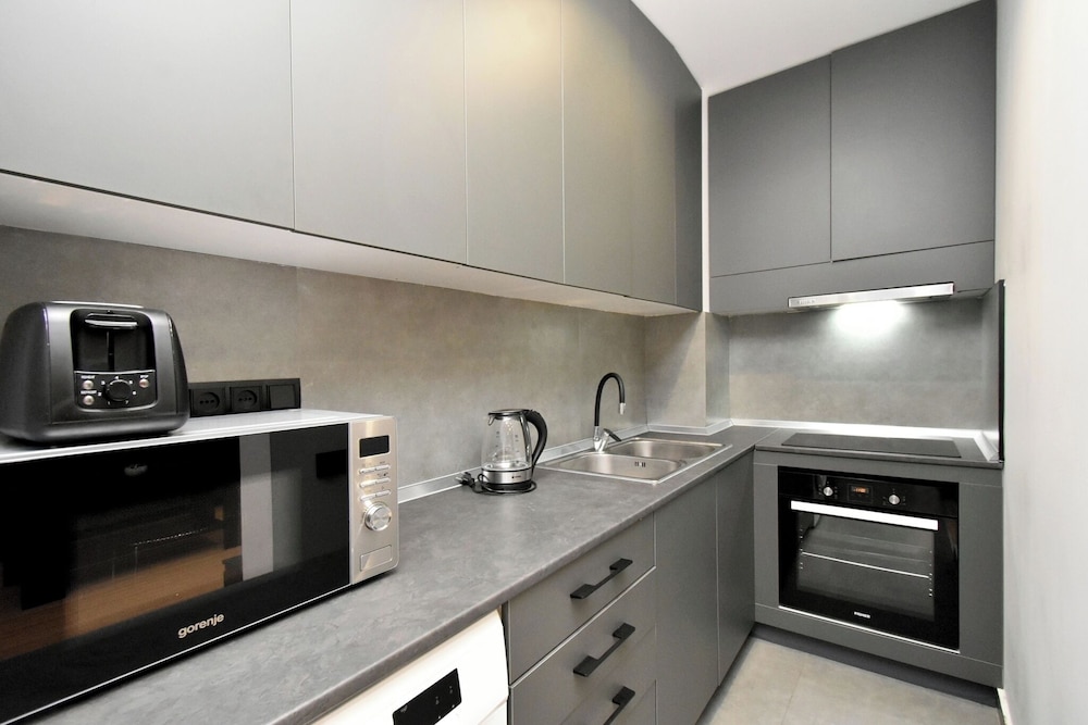 Blue door apartment on Zavaryan street