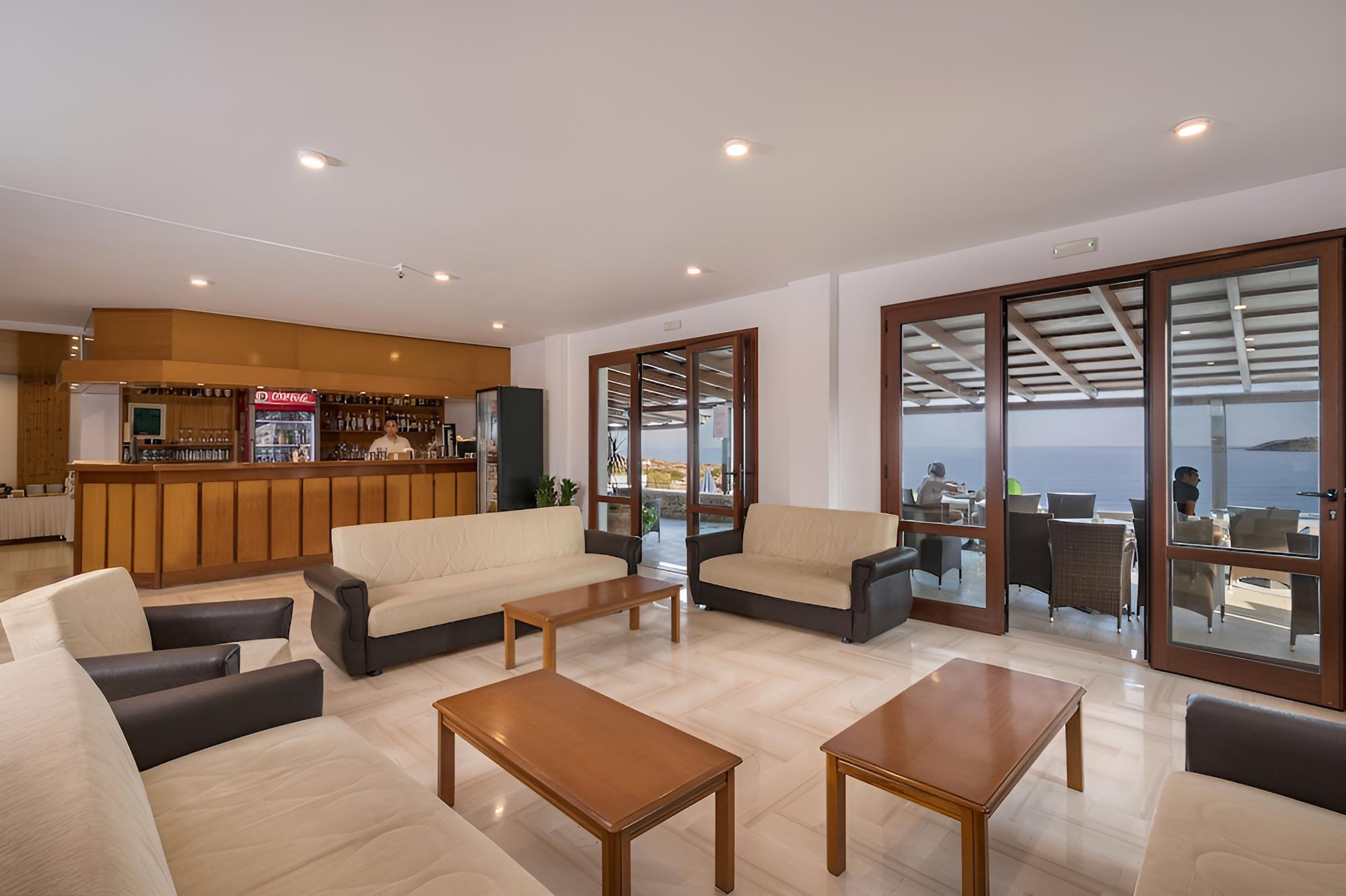 Lena Beach Hotel