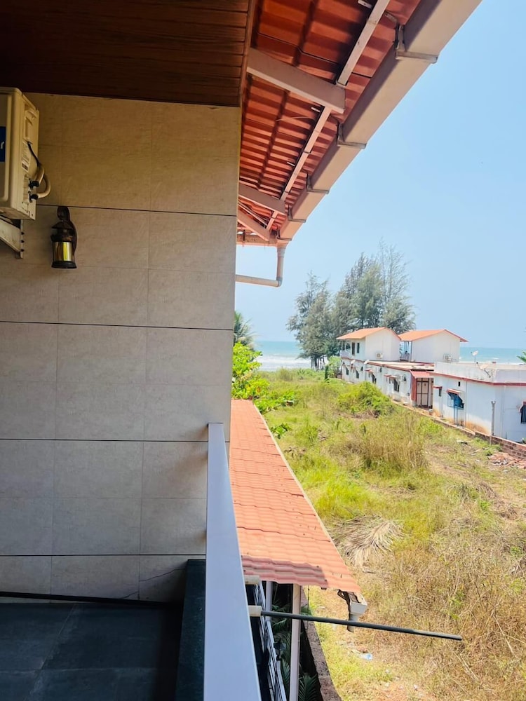 Maitri Beach Resort