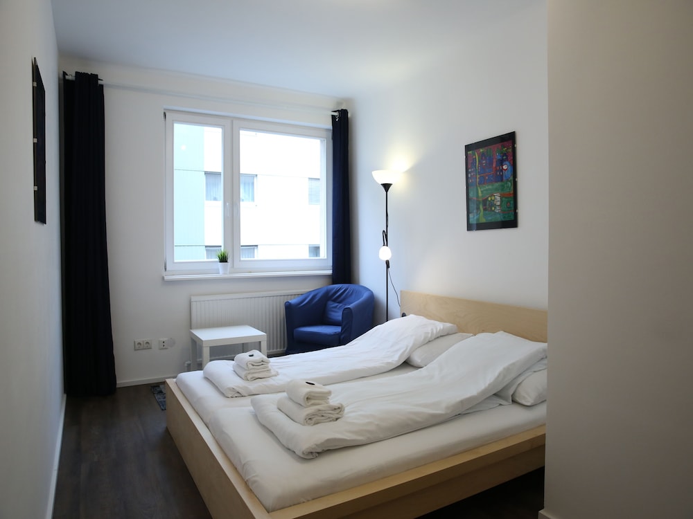 Flatprovider Comfort Perner Apartment