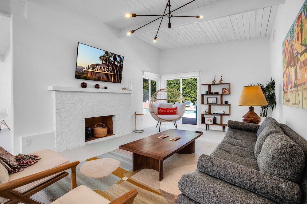 Krisel Architectural Delight