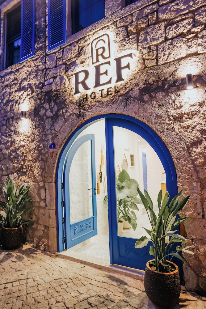 REF Alacati