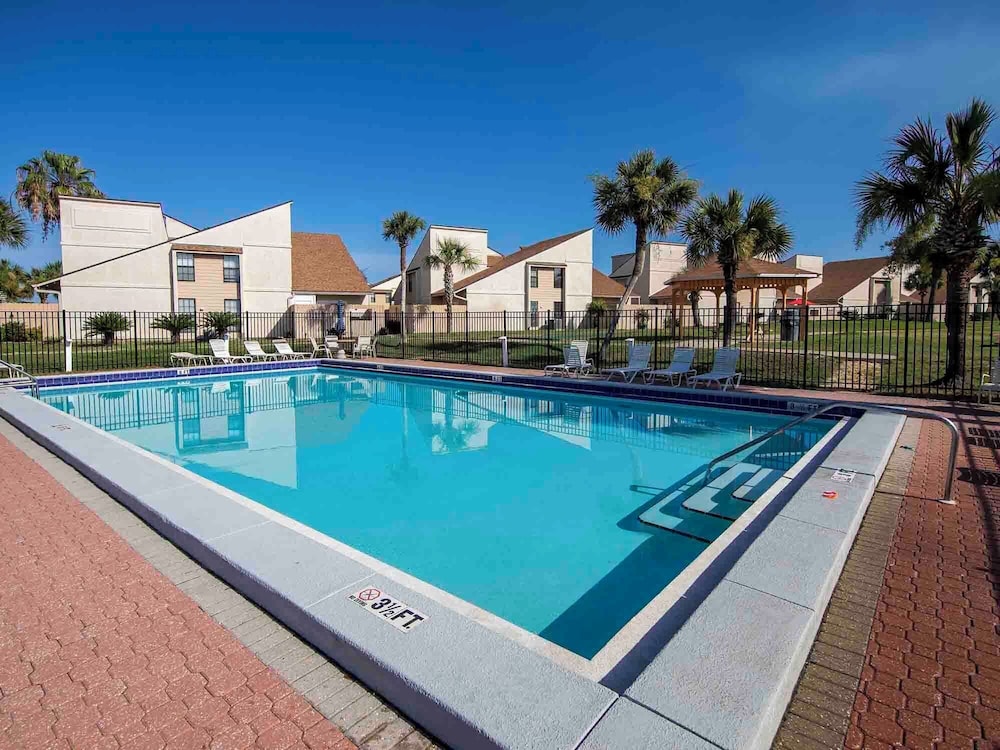 Hotel Horizon South by SVR - Image 1