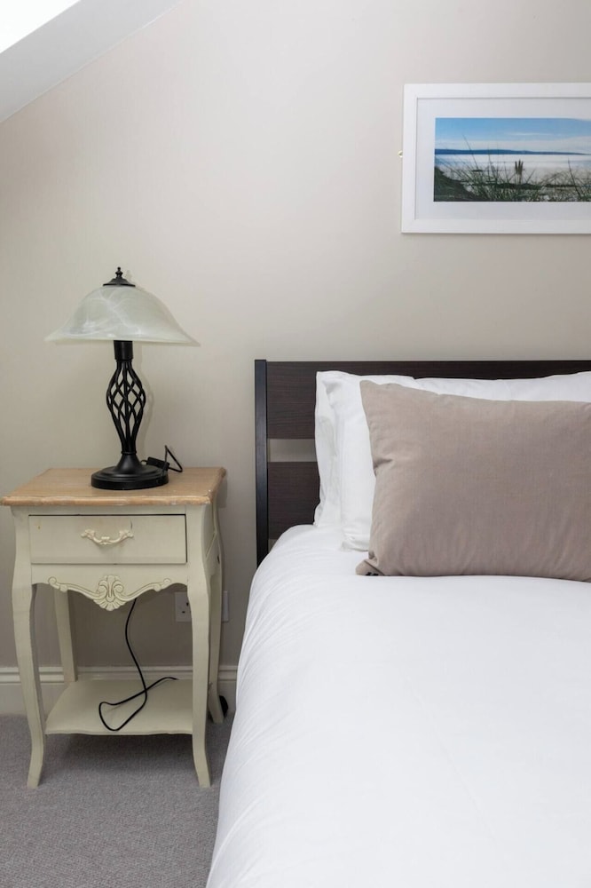 Beautiful 3BD Garden Flat - Tooting!