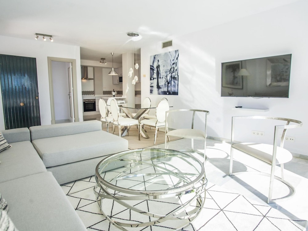 Jardines 16 Beautiful Family Apartment