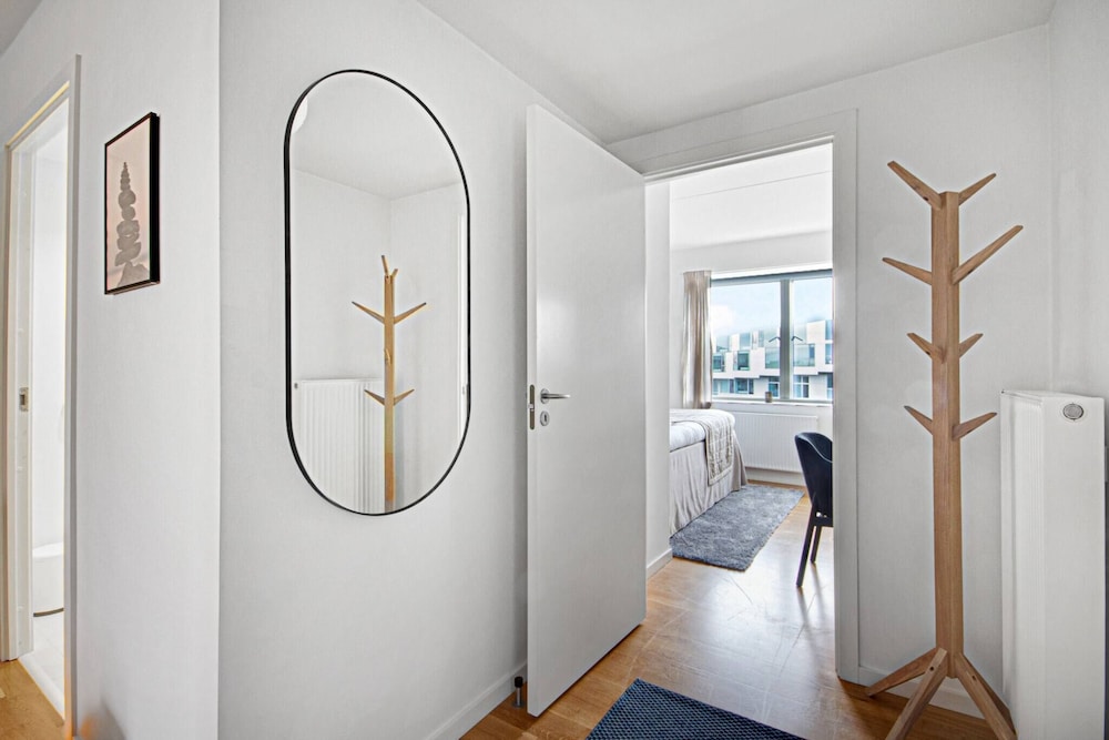 Modern Apartment Close to Royal Arena view 4