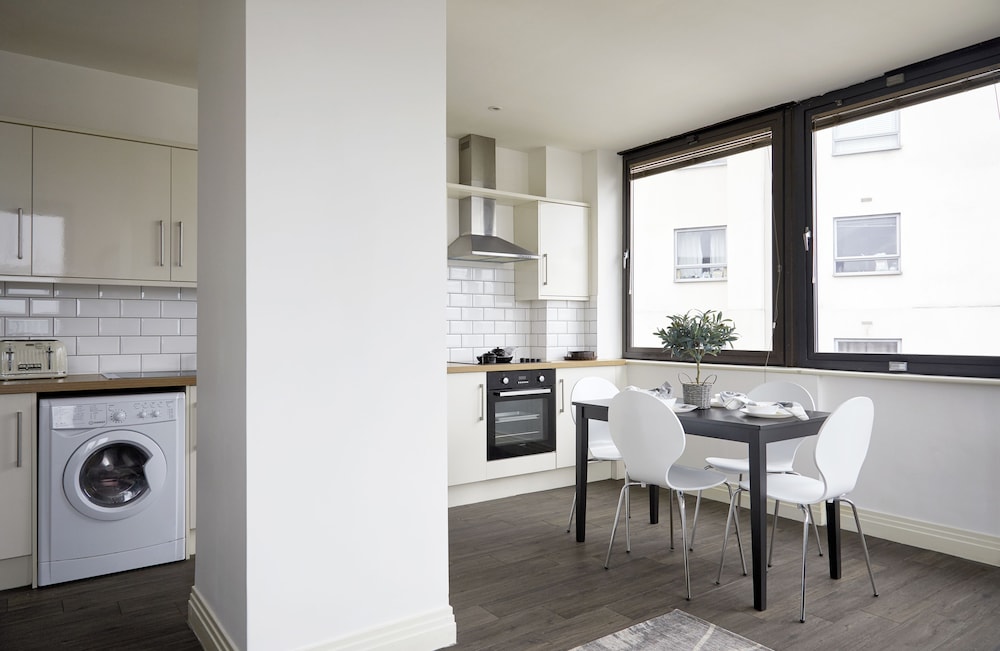 Upton Road Apartments