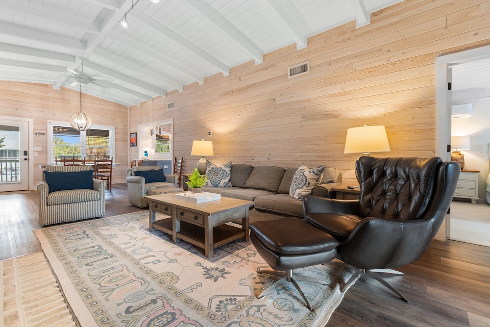Lachicotte Vacation Rentals