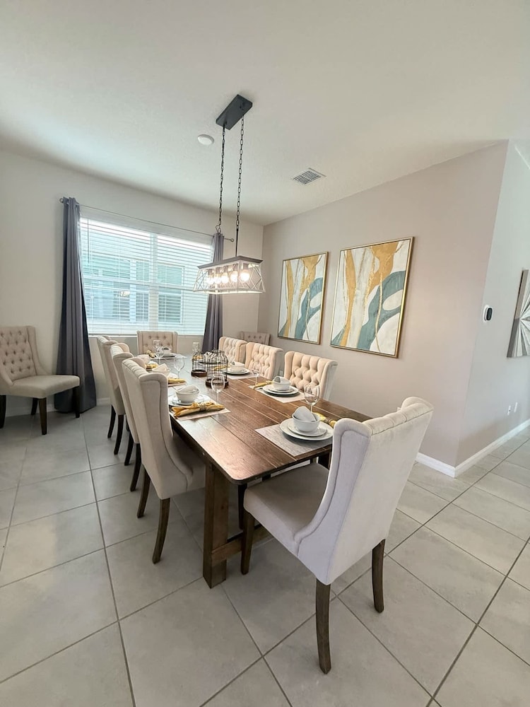 Upstay - Modern Family Home w Pool Solara Resort