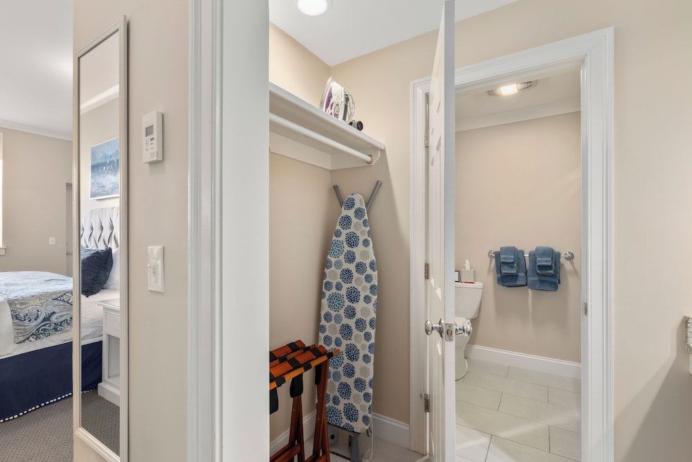 Guest House Suites