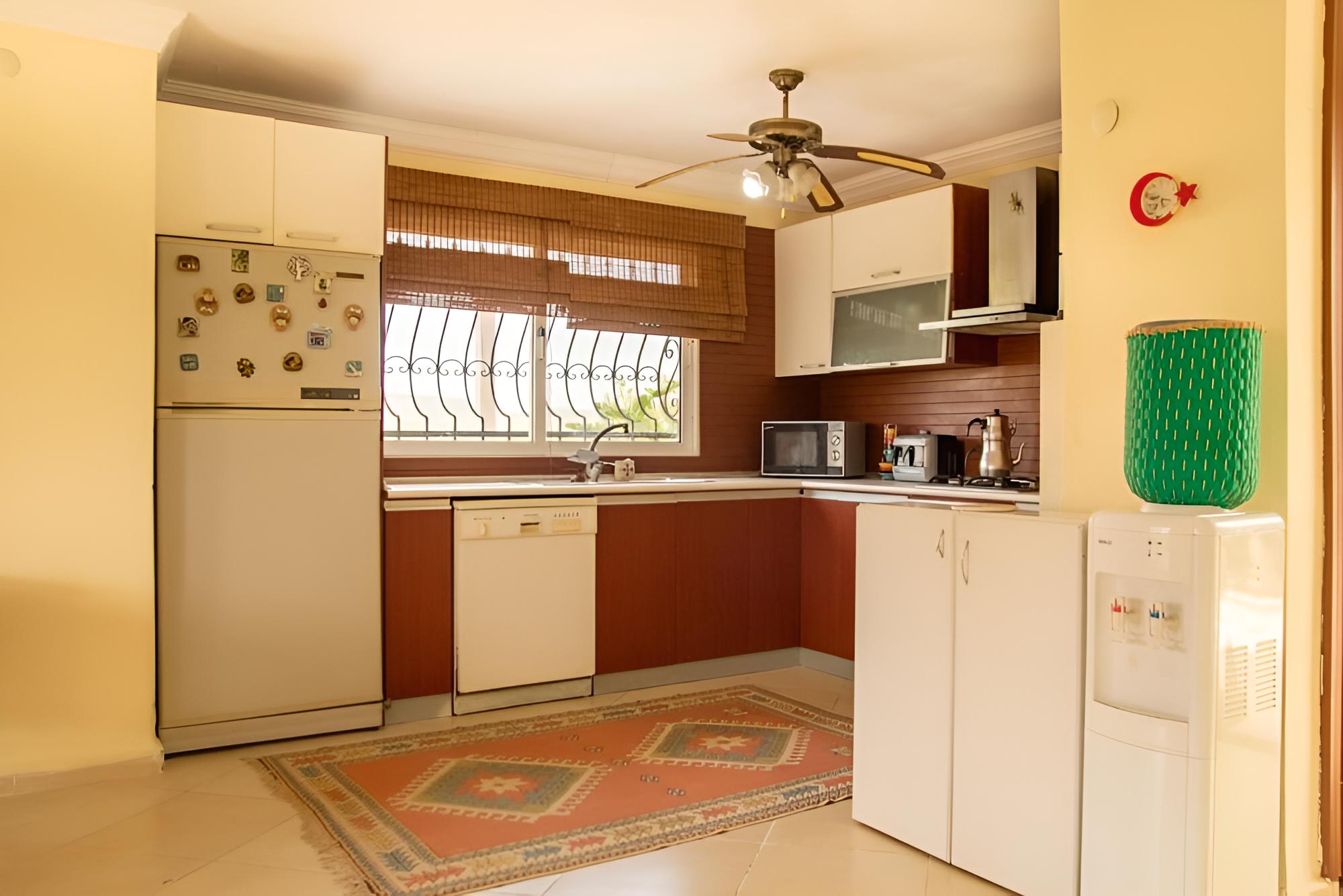 Summer House With Garden and Nature View in Cesme view 4