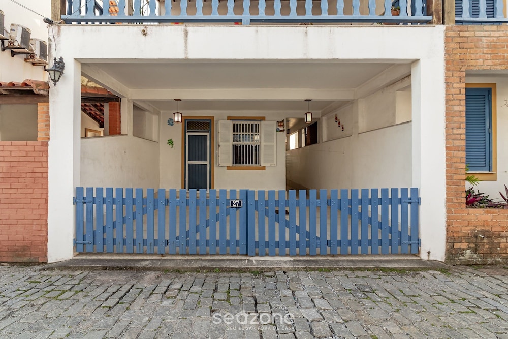 Spacious House 300m From Praia do Pero - Vvp0027
