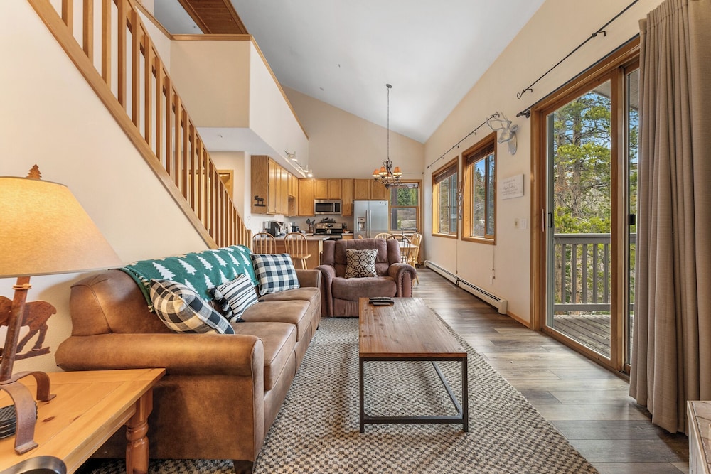 Buffalo Ridge Village #314g