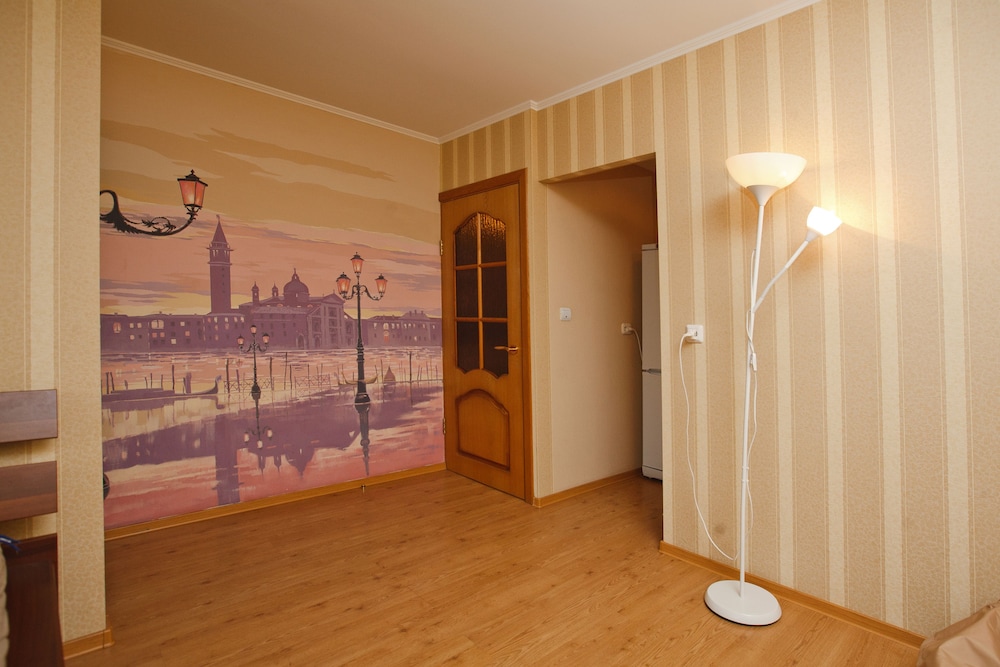 Apartments on Vostochnoy Ieropolis-3