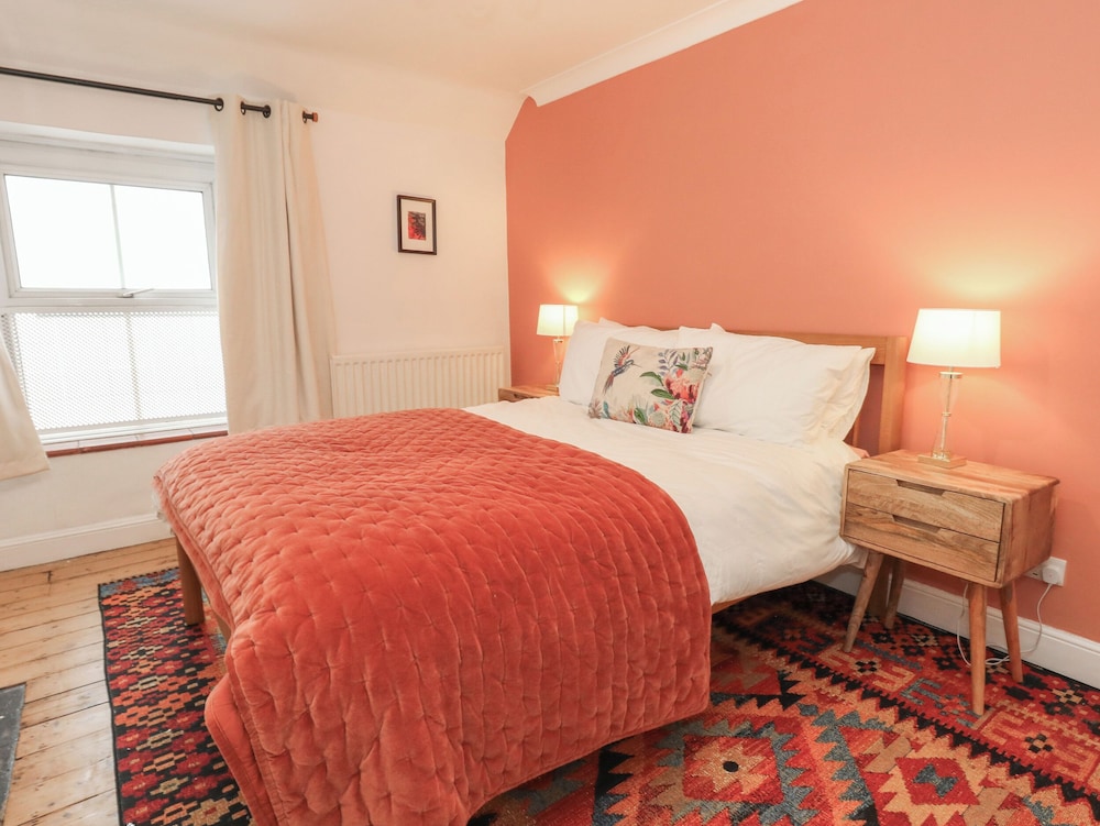 Honeypot Cottage