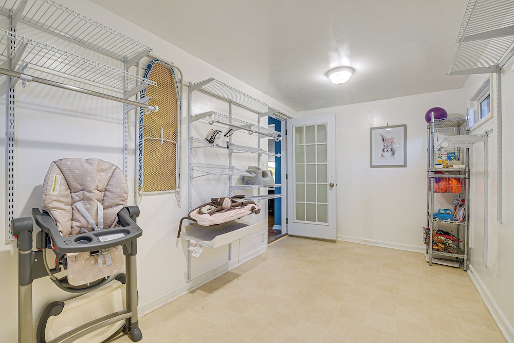 4 Mi to Falls Lake: Dog-friendly Wake Forest Home