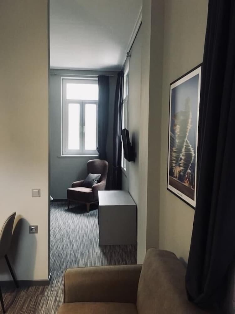 Metis Athens Suites