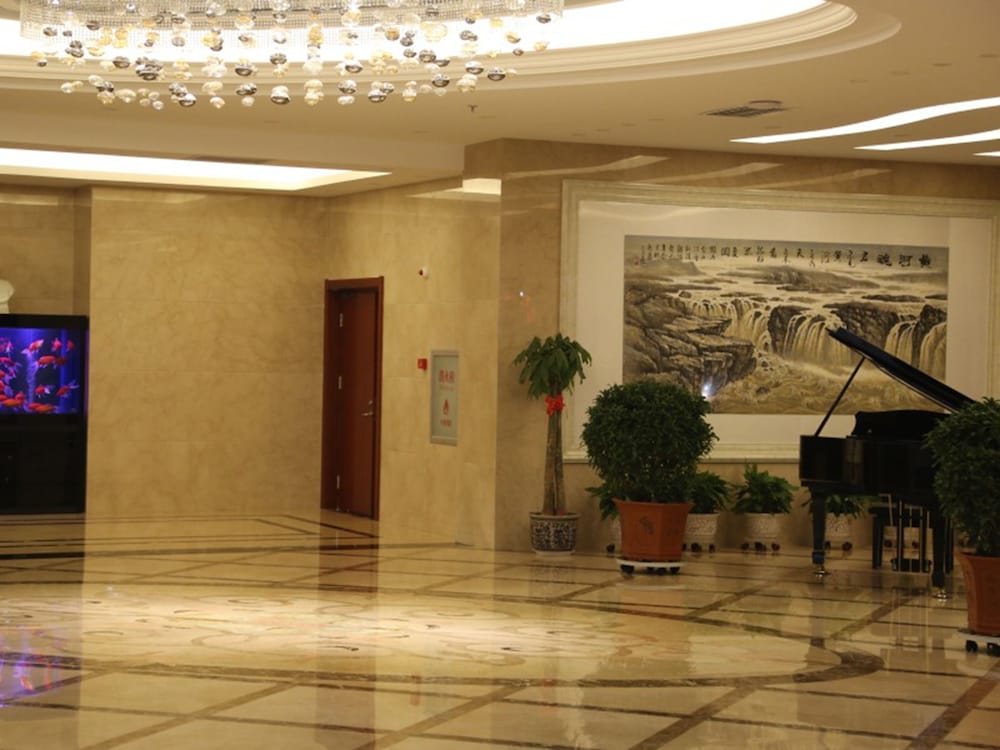 Greentree Inn Bus Station Business Hotel