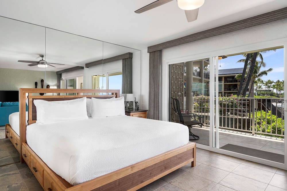 Ocean Front Condo - Vrkcv