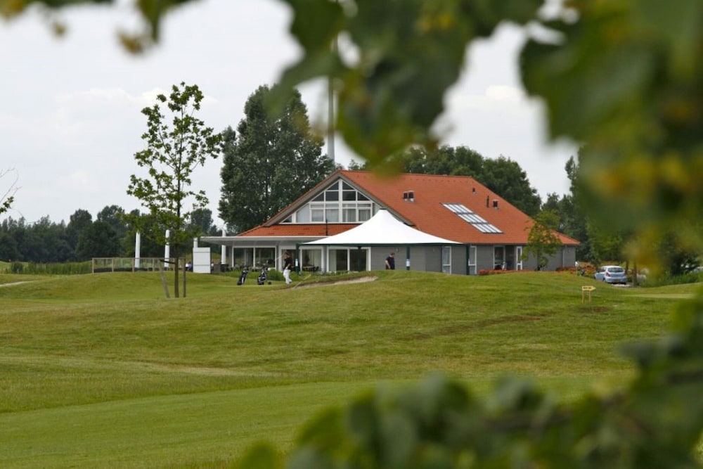 Holiday Home in Harderwijk Near Serene Lake view 5