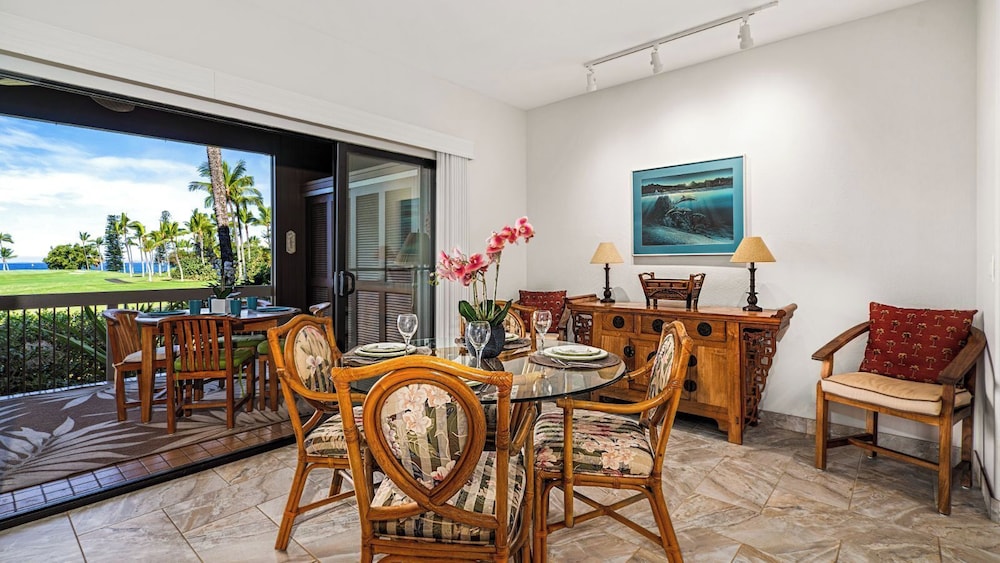 Sunset & Golf Course Views - AC & Wifi - Shady Lanai! - Vrkcv
