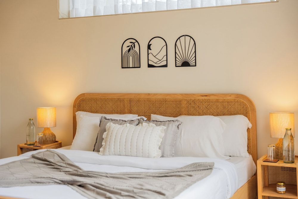 ELIVAAS Ekam | Luxe 4 BHK Villa With Pvt Pool & Patio