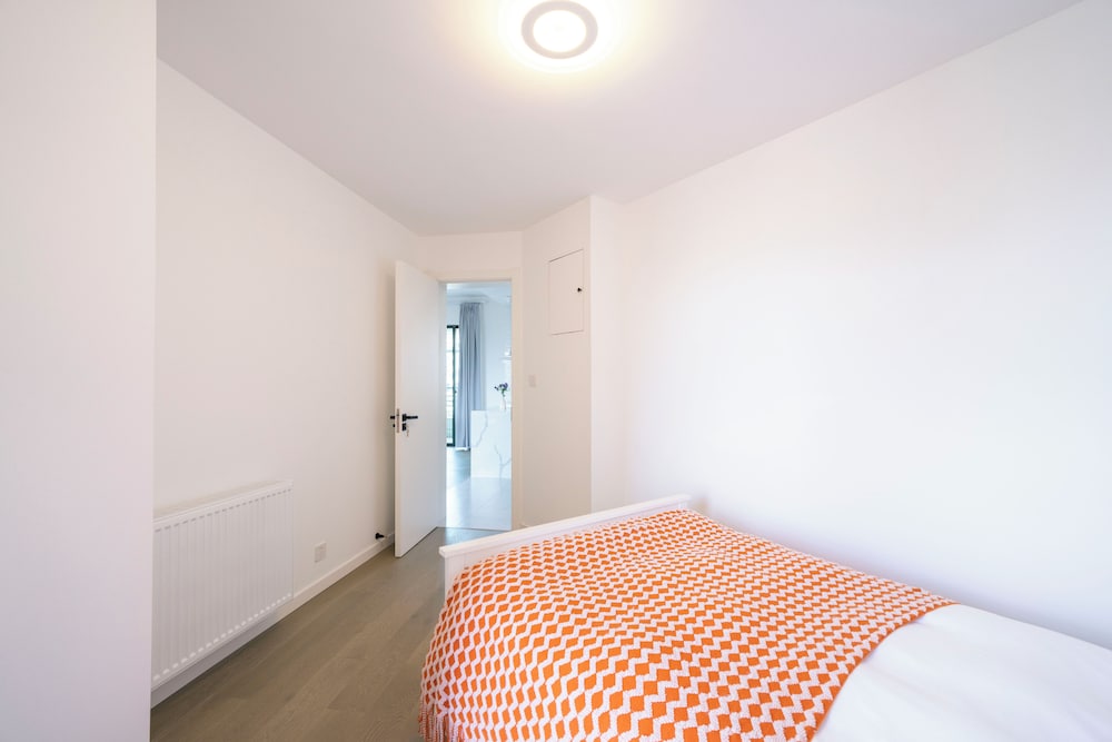 Tyms 3BR 2BA Apt Novel Garden Metro