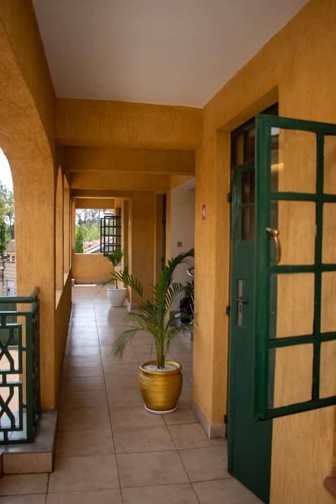 Roam Apartments