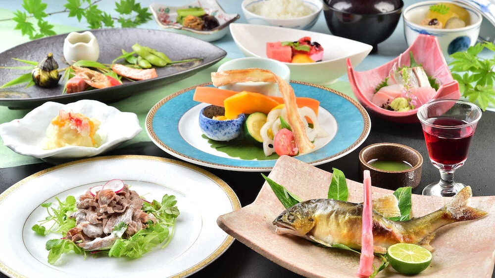 Kanbayashi Hotel Senjukaku