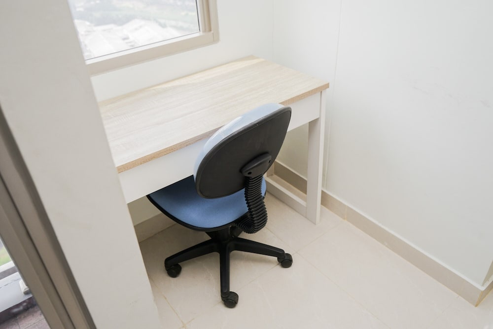 Cozy and Nice Studio Apartment at Springwood Residence