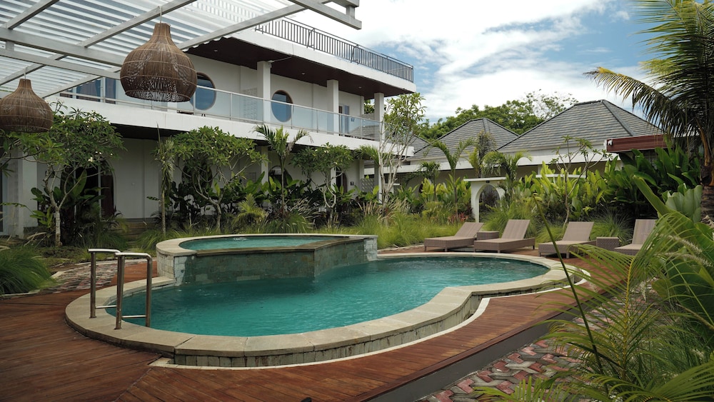 BBC Suite and Garden