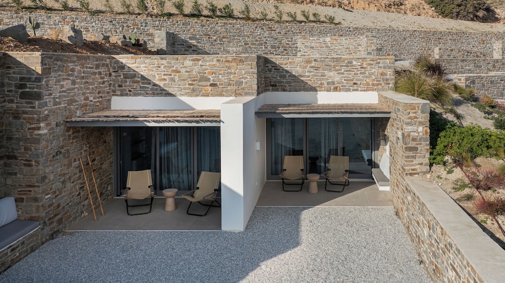 AVERA VILLAS