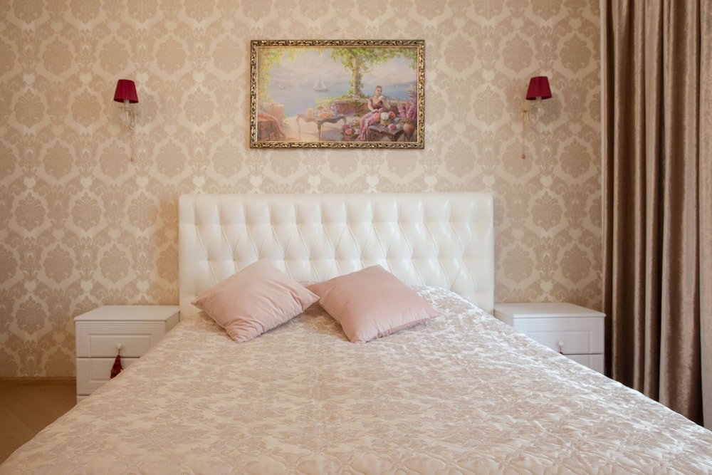 Apartment Etazhydaily Centr