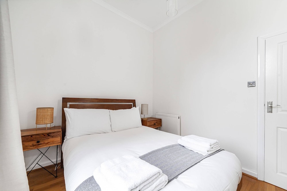 Period Flat in Islington With Modern Charm