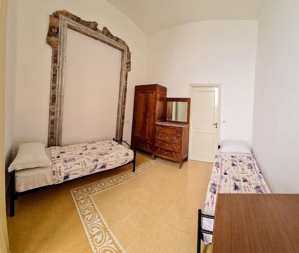 Salerno Experience HOSTEL