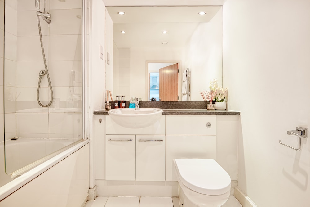Adriatic One Bed and Bath Apartment
