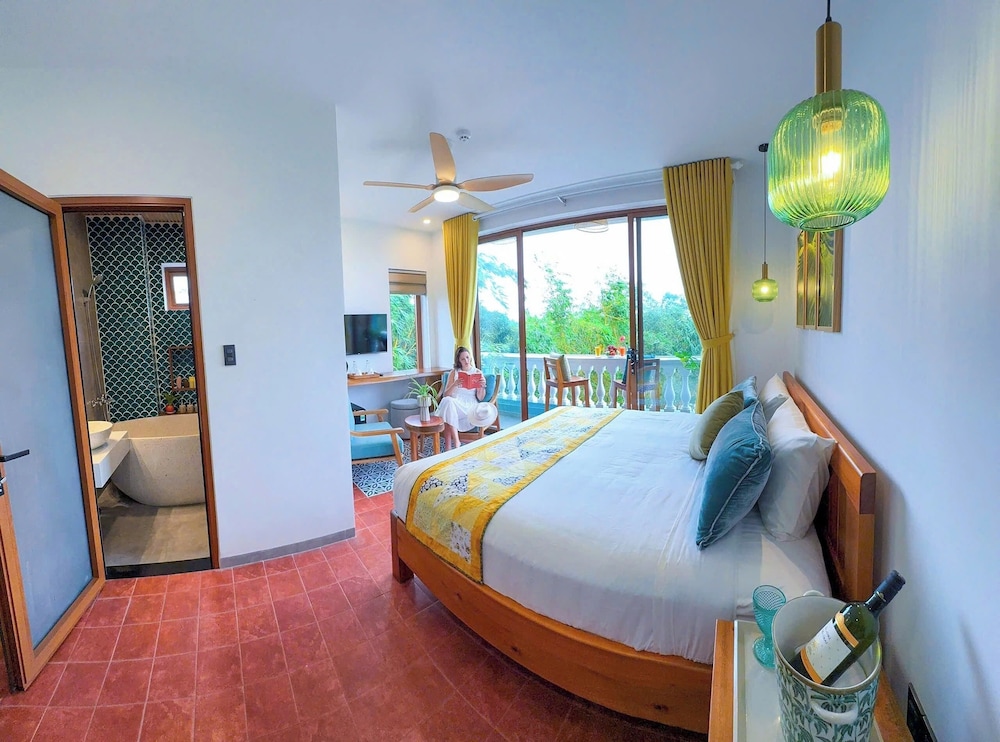 Blue Tropical House Hoi An