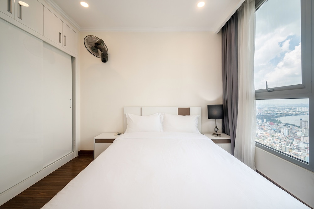 The Celavie Serviced Apartment Landmark