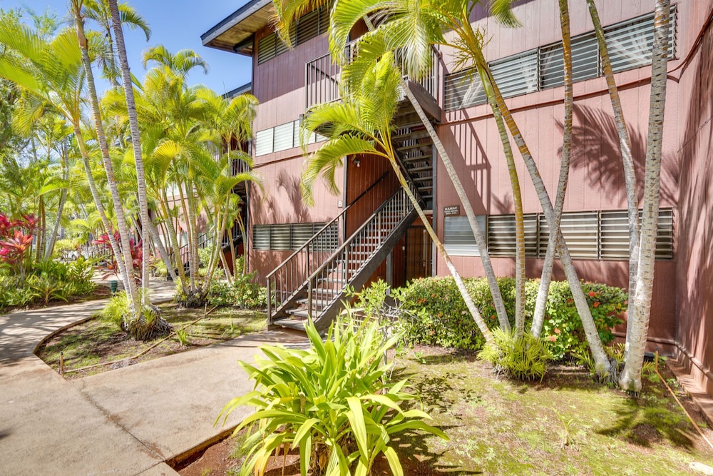 Kaunakakai Home at Molokai Shores w/ Pool!