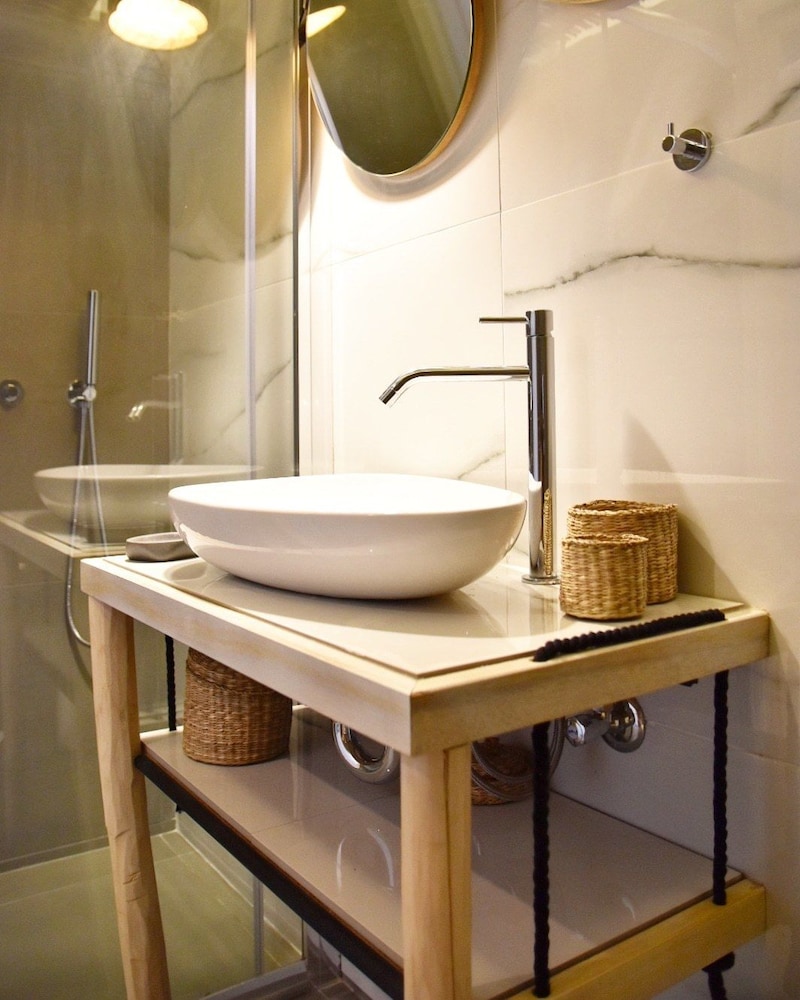 Angelos Design Suites