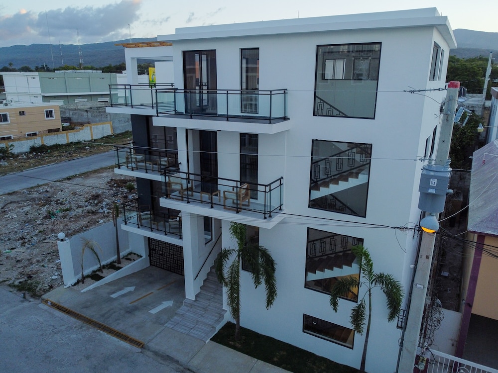 Hotel El Ancla - Image 1