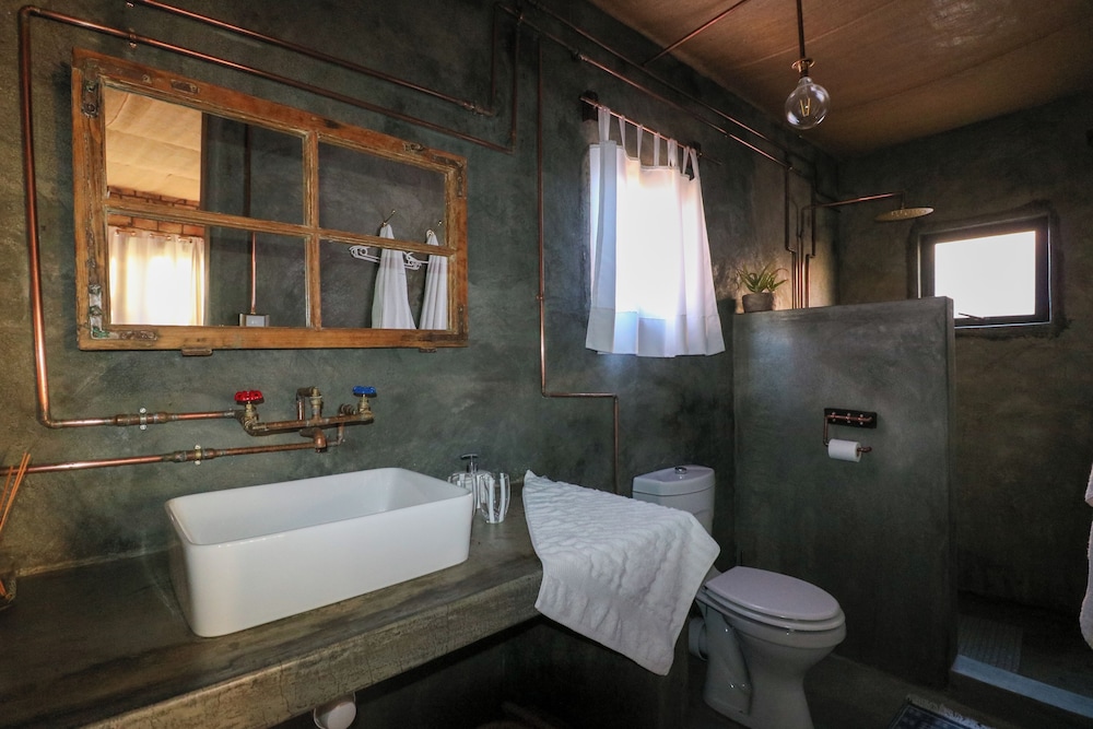 The Desert House Bed and Breakfast view 4