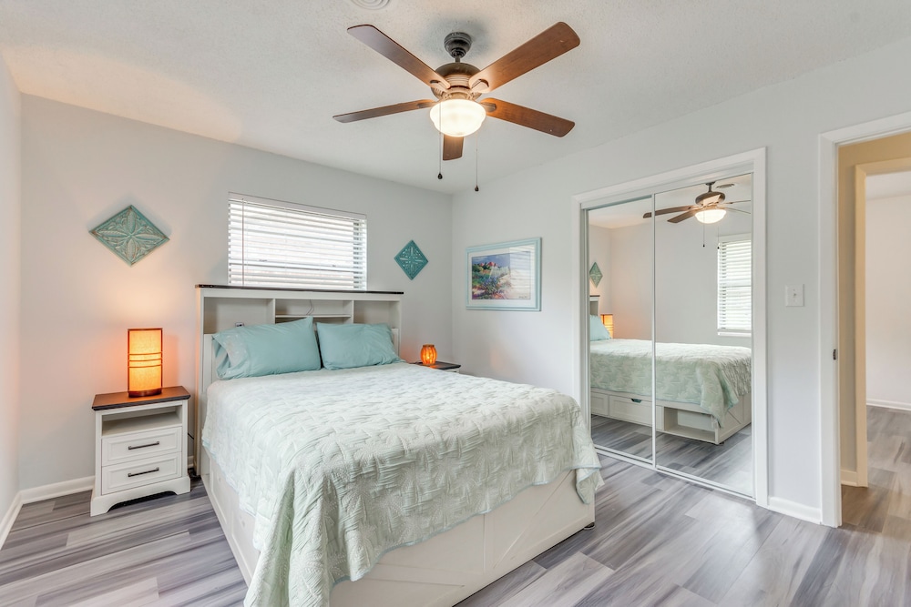 Swim, Golf & Relax: Family-friendly Pensacola Gem