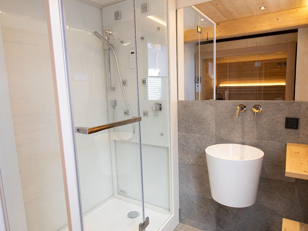 Spacious Apartment With Sauna view 2