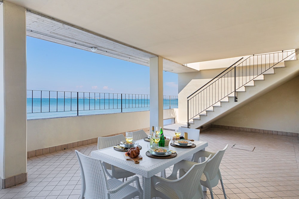 Residenza Miralago - 24 Clodia - Locazione BK