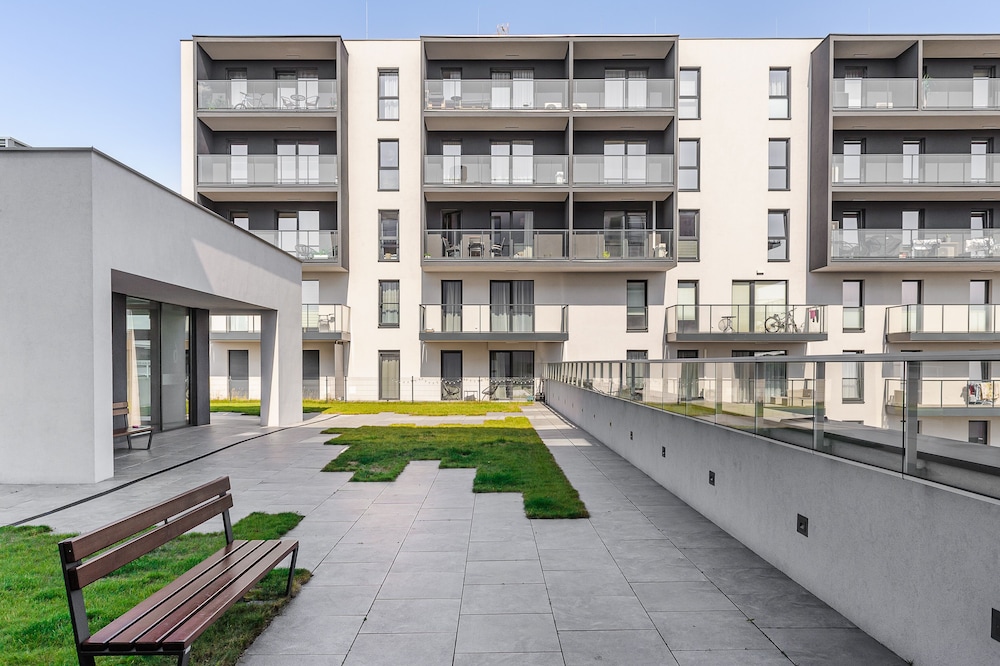 Lumina apartment on Drewnowska view 3